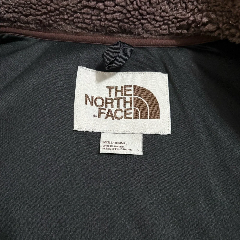 The North Face Mens Extreme Pile Full Zip Coal Brown Fleece Jacket